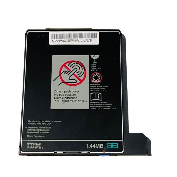 IBM Thinkpad Removable Diskette Drive 05K9204 - Picture 2 of 9